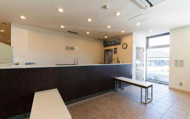 Hotel Econo Taki