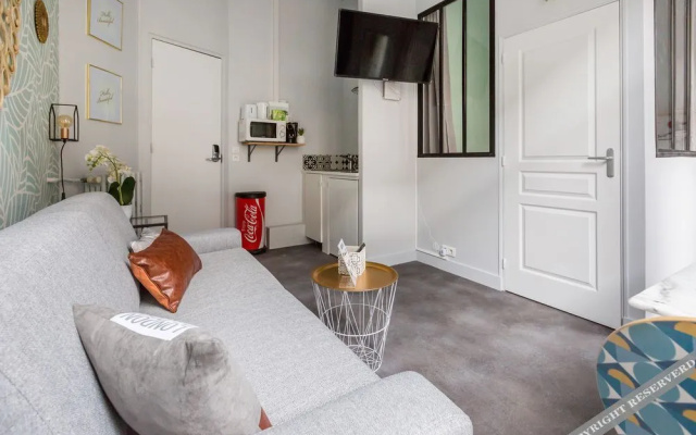 Apartment Ponthieu - Champs ElysÃ©es