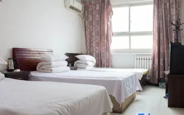 Xinxiang County Beifangbei Inn