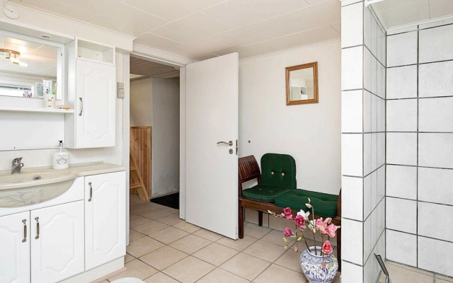 Vibrant Holiday Home in Syddanmark Near the Sea