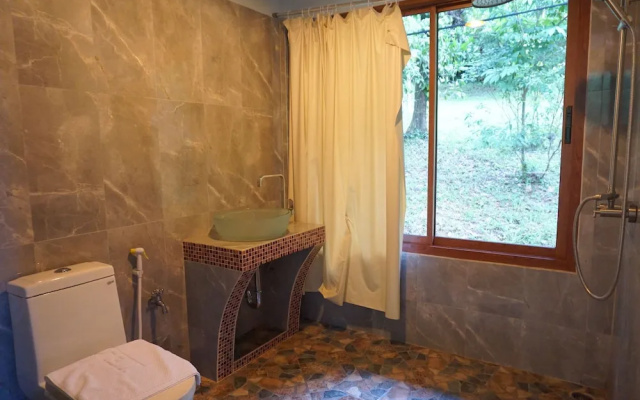 Smallville Resort Ranong