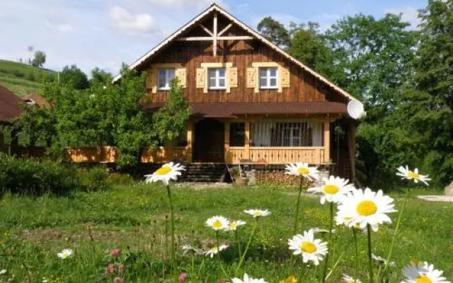 Salamandra Village