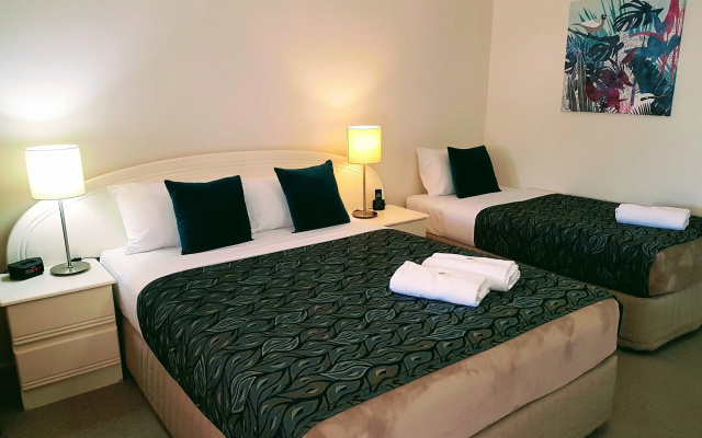 Rockhampton Palms Motor Inn