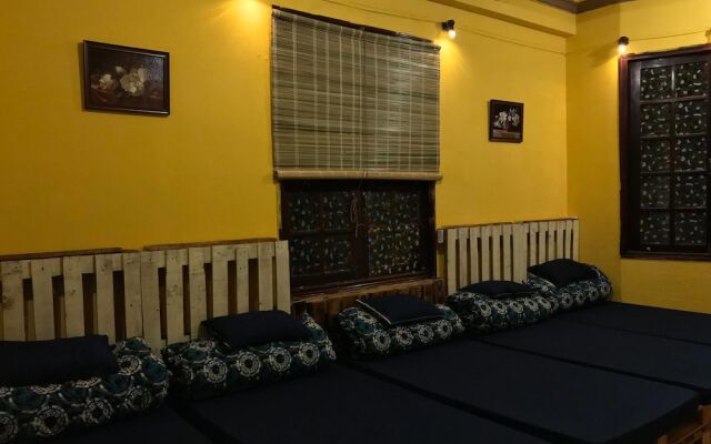 Отель Mars House Homestay Далат вид на фасад