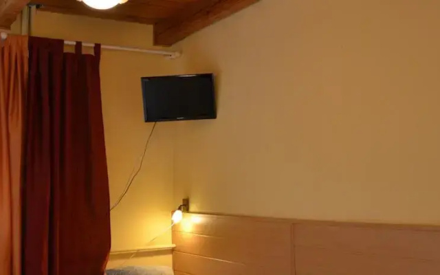 Hostel Tolek