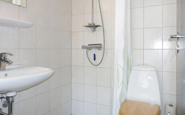 Amazing Apartment in Allinge With 1 Bedrooms and Wifi