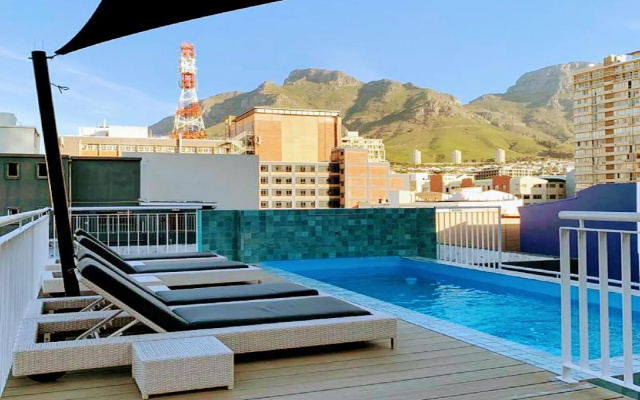 Urban Oasis at Windburg Suites