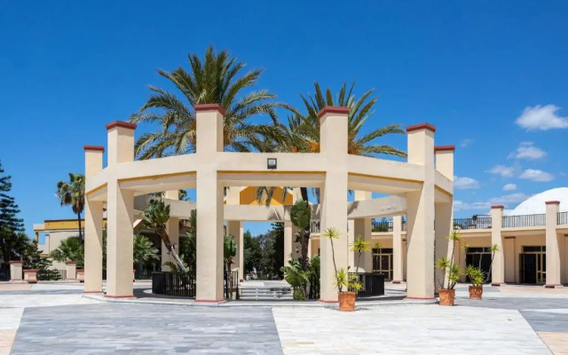 Romana Playa 132 Apartment by GHR Rentals