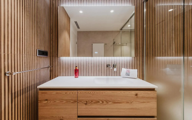 Petit Luxe St. Pere
