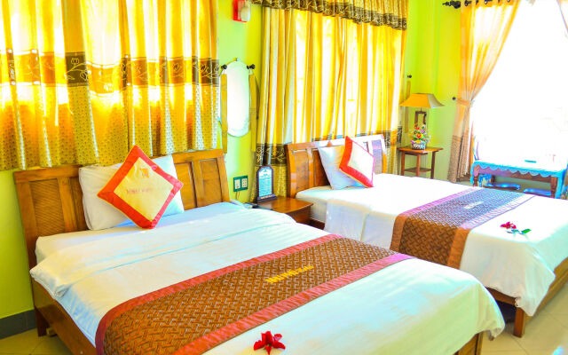 Отель Nhu Phu Hotel Вьетнам, Хюэ - отзывы, цены и фото номеров - забронировать отель Nhu Phu Hotel онлайн вид на фасад