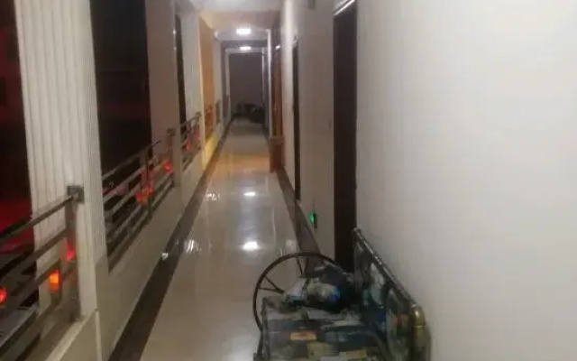 Zangyuan Hotel