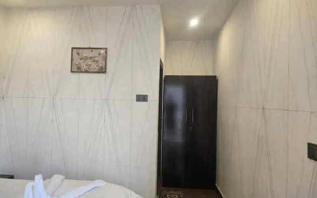 Om Namastubhyam Home Stay