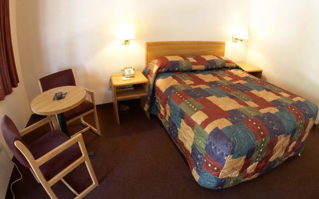 Super 8 by Wyndham San Jose Airport