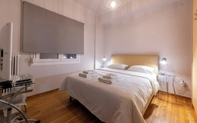 Alopece City Apartment