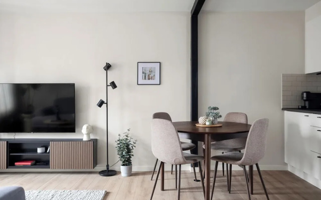 Home Away Apartments