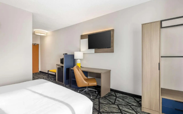 Comfort Inn Davenport East - Bettendorf
