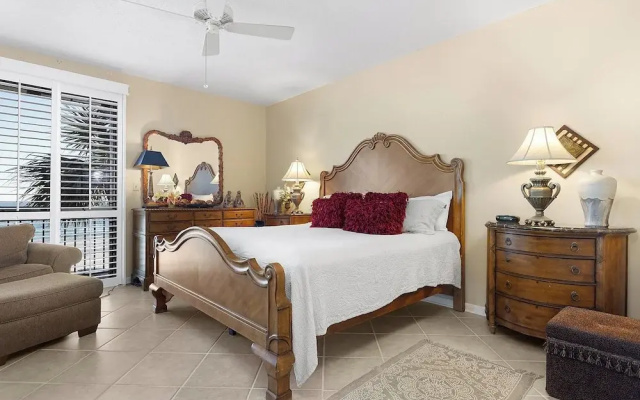 Romar House B by Southern Vacation Rentals