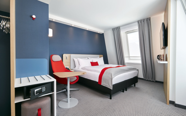 Holiday Inn Express Berlin - Alexanderplatz by IHG