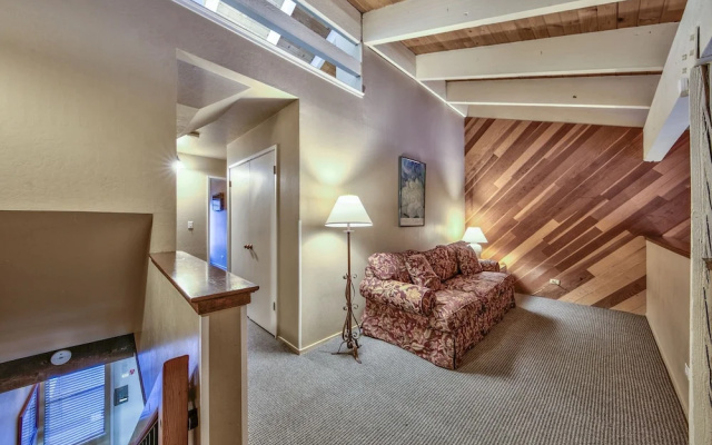 621 Lakeview