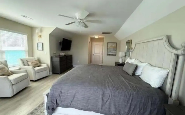 Sea Pearl 7 Bedroom Home