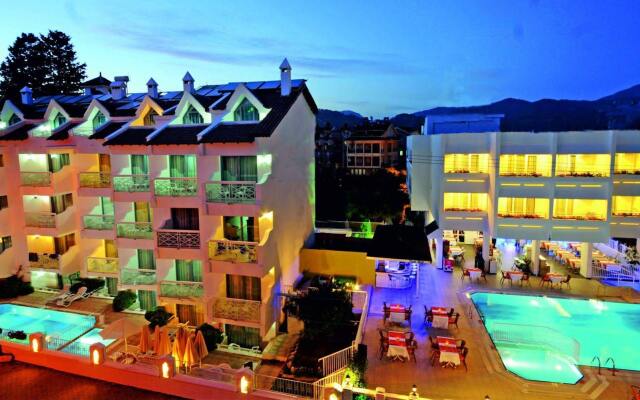 Blue Palace Hotel & Family Турция, Мармарис - отзывы, цены и фото номеров - забронировать отель Blue Palace Hotel & Family онлайн вид на фасад