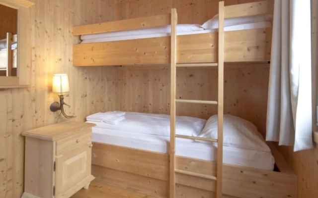 Chalet Zirbenwald I/8P
