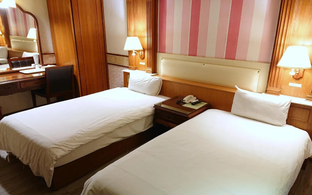 Balen Hotel