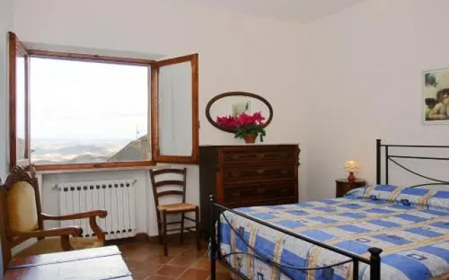 La Torre Nomipesciolini