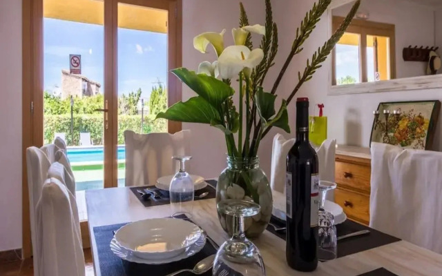 Spacious Villa in Alcudia With Pool