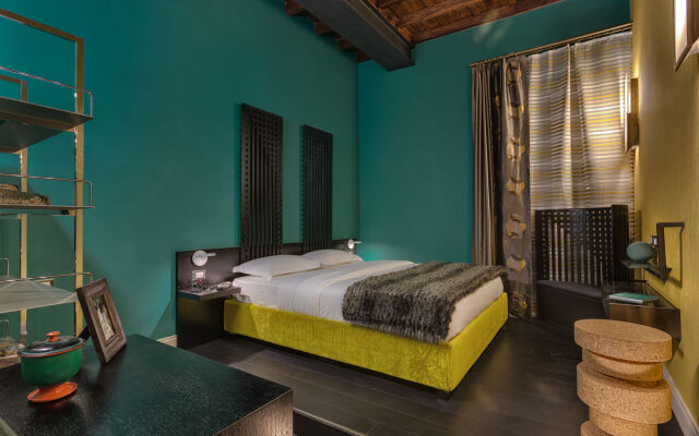 Отель Three Rooms in Spanish Steps комната для гостей