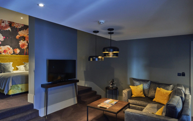Malmaison Reading