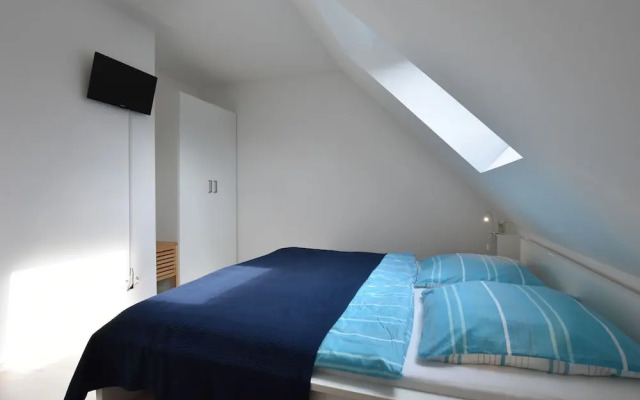 Spacious Holiday Home in Borgerende-Rethwisch with Terrace