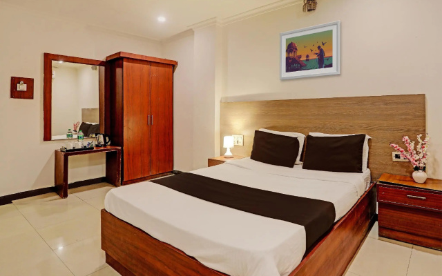 OYO 14726 Hotel Vaishnavi park