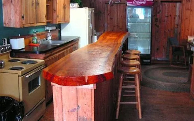 Chapman Inn