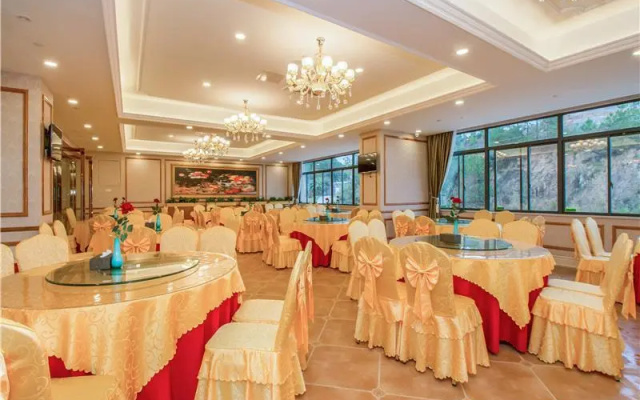 Vienna Hotel Guilin Pingle Bus Station
