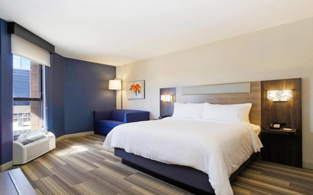 Holiday Inn Express & Suites Phoenix - Tempe by IHG