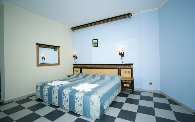 Chaika Beach Resort