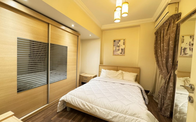 4 Bedrooms Apt. Zamalek-Mynt Hospitality