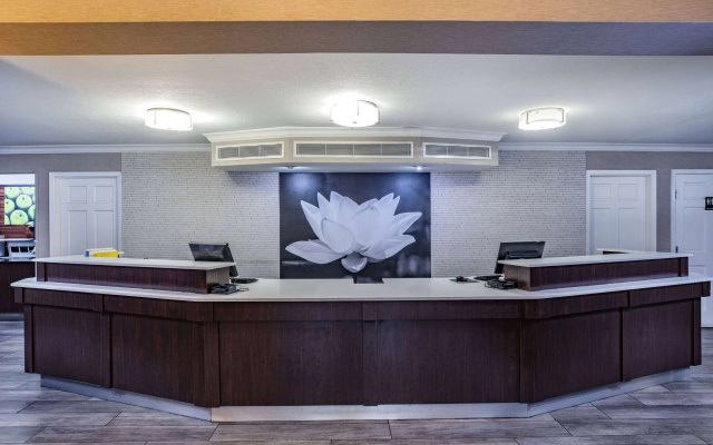 La Quinta Inn by Wyndham Laredo I-35