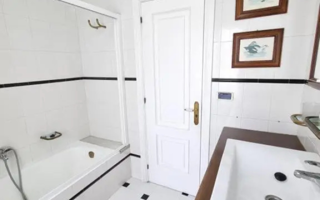 Piso de 3 habitaciones a 3 minutos de la playa.