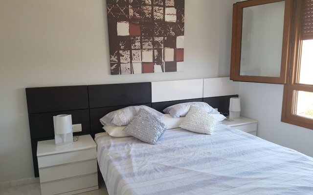 Отель Duplex Villamartin Fortuna Golf II Испания, Ориуэла - отзывы, цены и фото номеров - забронировать отель Duplex Villamartin Fortuna Golf II онлайн комната для гостей