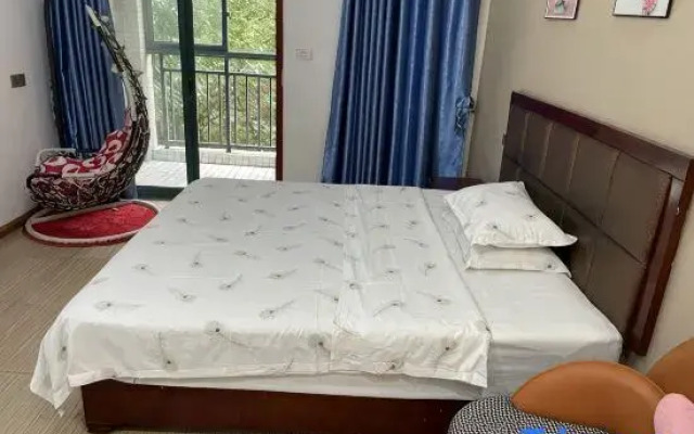 Youke Homestay (Hubei University of Economics, Canglong Island, Wuhan)