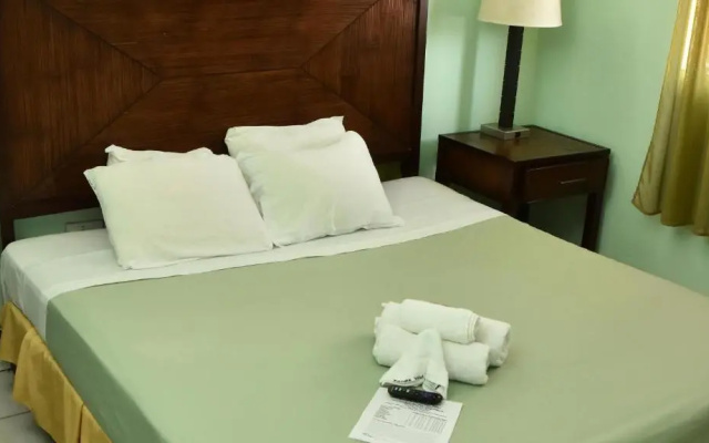 Room in Guest Room - Aanola Villas 6a Tranquil Privy Bedroom