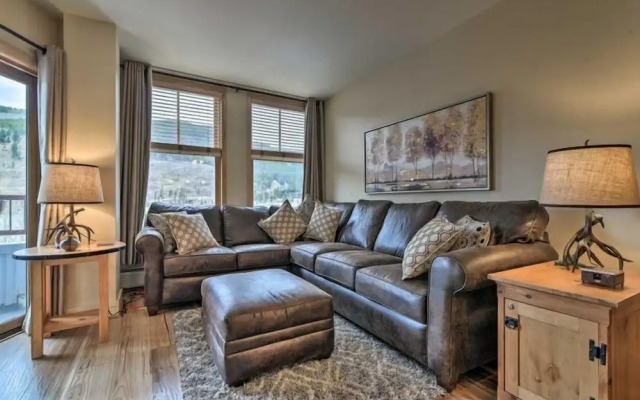 Premier 2 Bedroom Mountain Condo in River Run Village With Expansive Mountain Views and Walking Distance to Ski Slopes