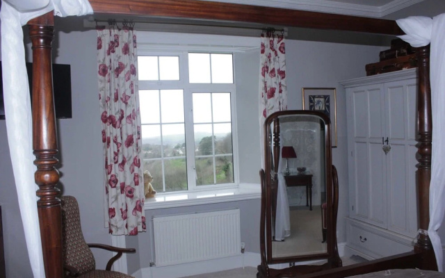 Bracken House