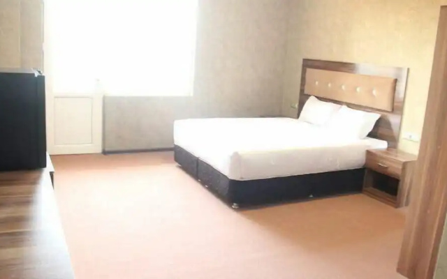 Royal Sky Hotel