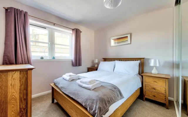 Spacious 2bed Close to City Centre
