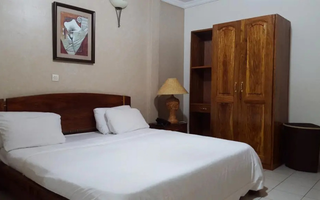 Hotel Golden Plazza