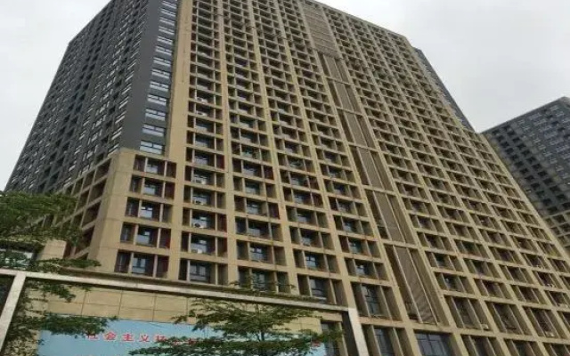 Ming Ting Theme Apartment