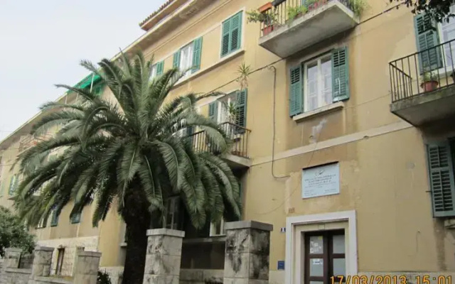 Holidays on the Beach Apartments